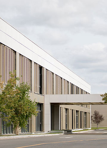 設計師與神 設計師與人 ——邊書平于中國第八屆室內設計師寧波大會演講